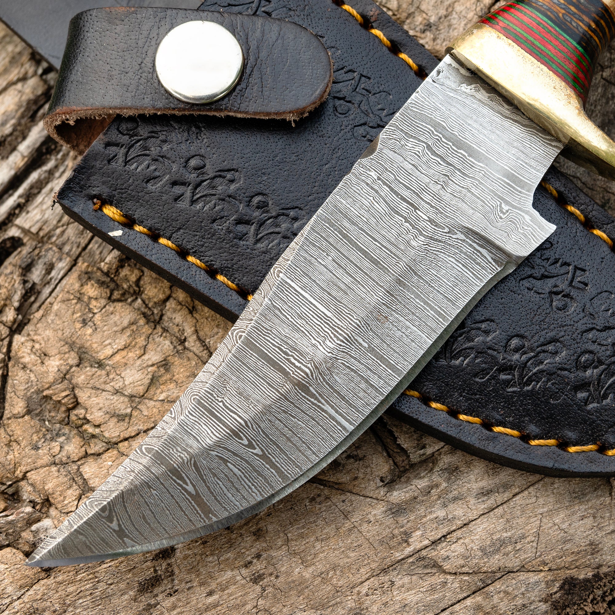 Premium Hunting Blade - Sharp and Versatile