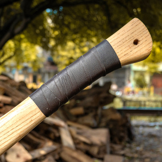 Heavy-Duty Camping Axe - Durable & Reliable for Outdoor Adventures